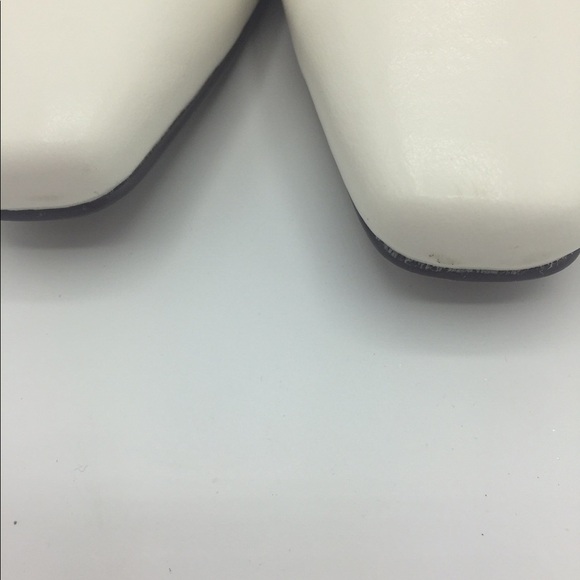 Easy Street Stunning Slingback Pumps - Picture 4 of 6